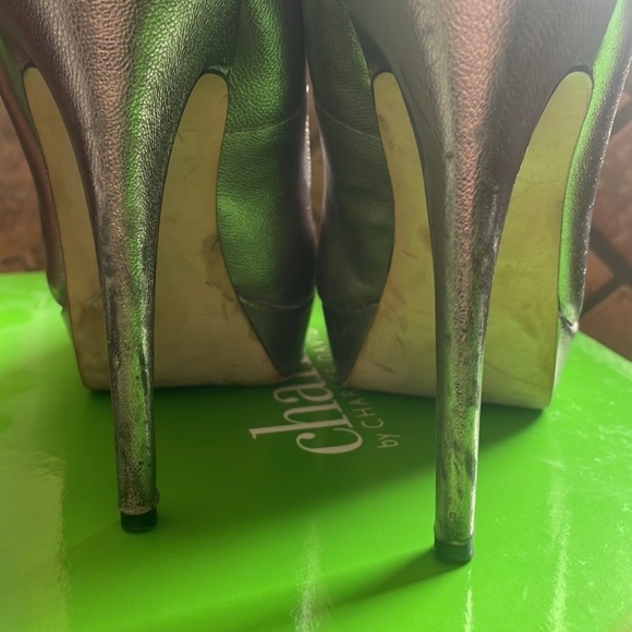 Charles by Charles David Pewter Platform Pumps - Picture 8 of 9